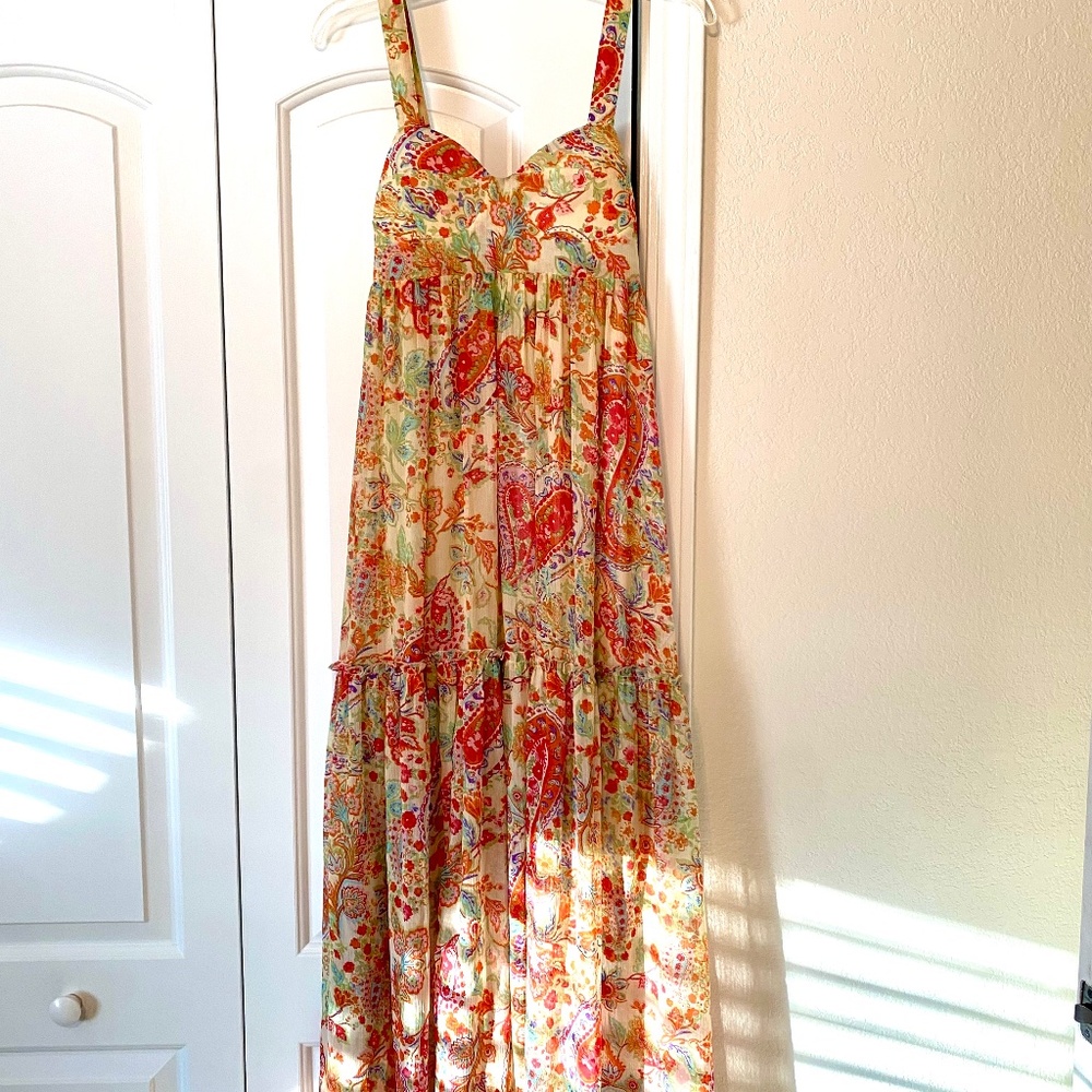 EUC Akualani Floral Maxi Dress